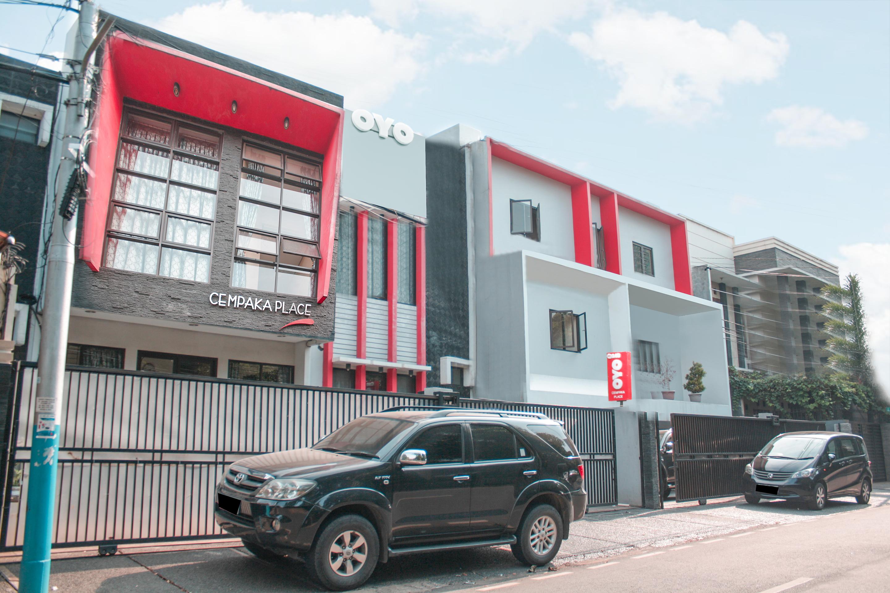 Oyo 148 Cempaka Place Homestay Jakarta Exterior foto